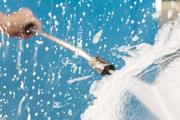 Best Animal Enclosure Cleaning  in Middletown, CA
